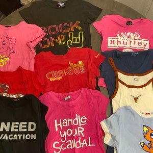 Women’s small / Xs graphic tees ten pairs